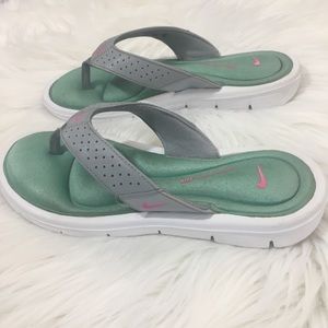 Nike Flip Flops